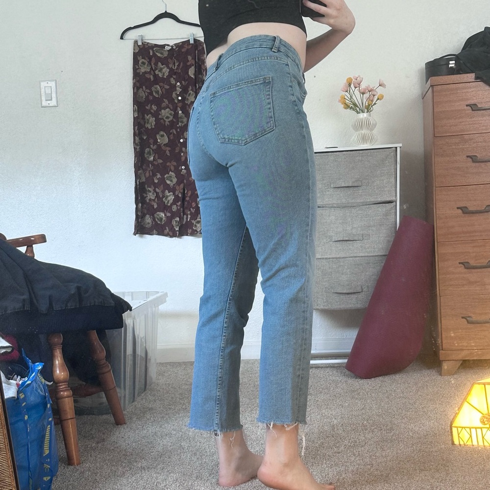 H&M Light Blue Ankle Jeans
